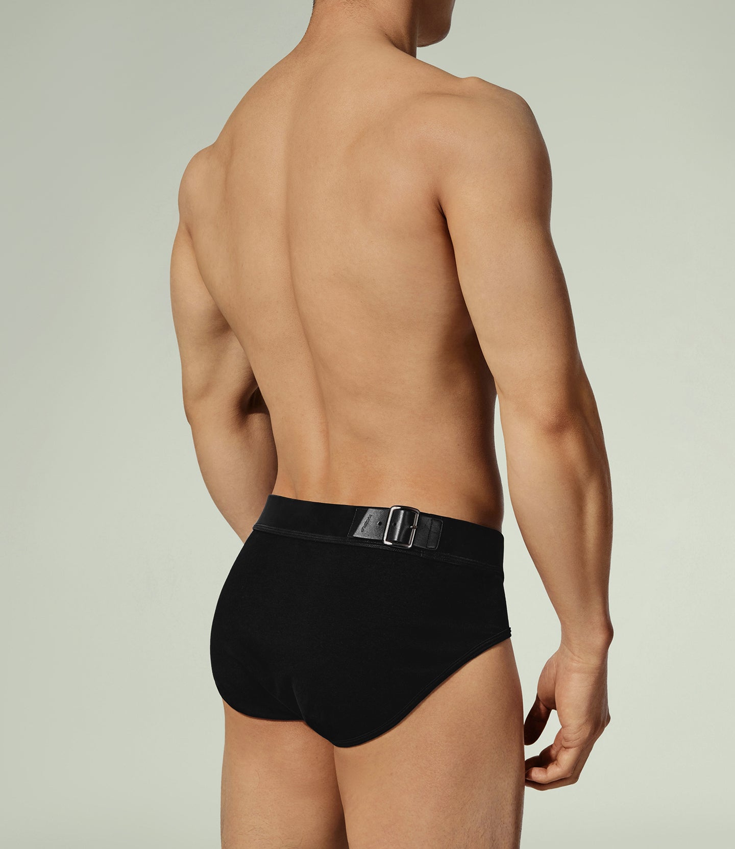 Buckle Brief & Dual-Band Joggers & Mesh Panel Sport Long Sleeve Black
