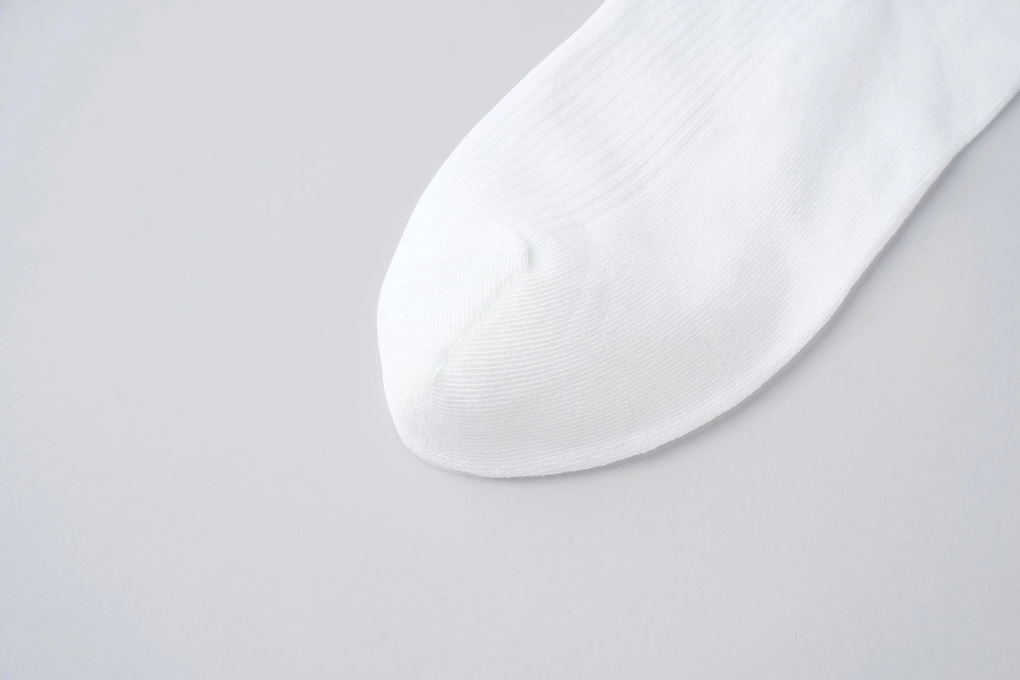 212-Long Crew Socks