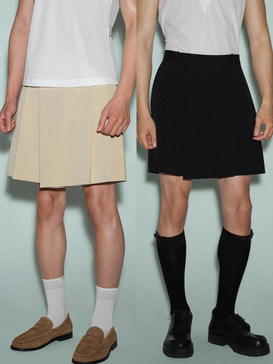 Pleated Bermuda Short