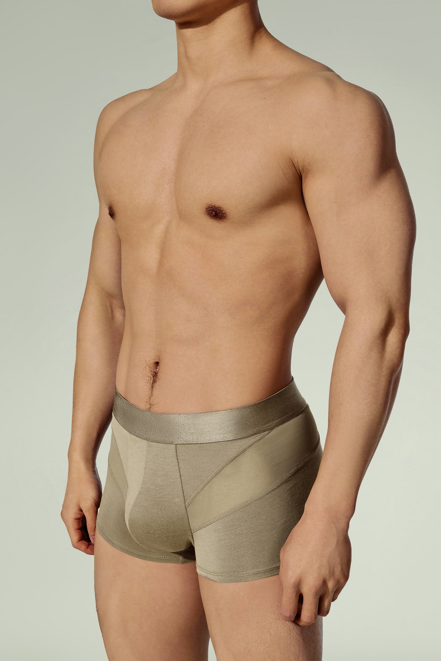 Lightweight Trunk (Khaki)