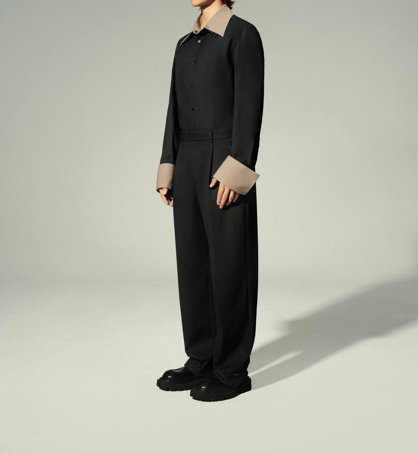 Long-Sleeve Shirt (Dark Heather/Khaki)