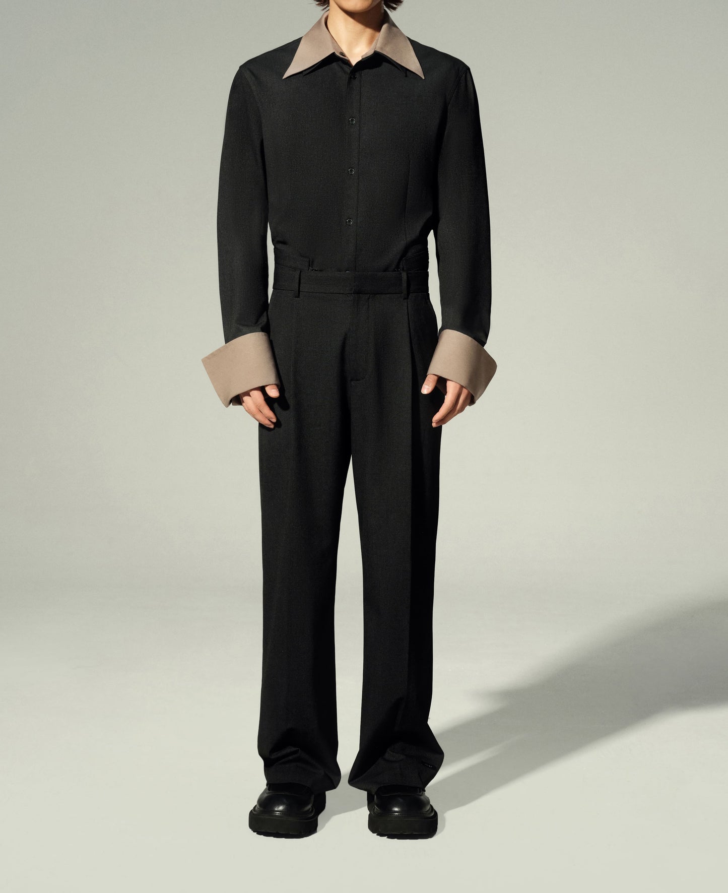 Long-Sleeve Shirt (Dark Heather/Khaki)