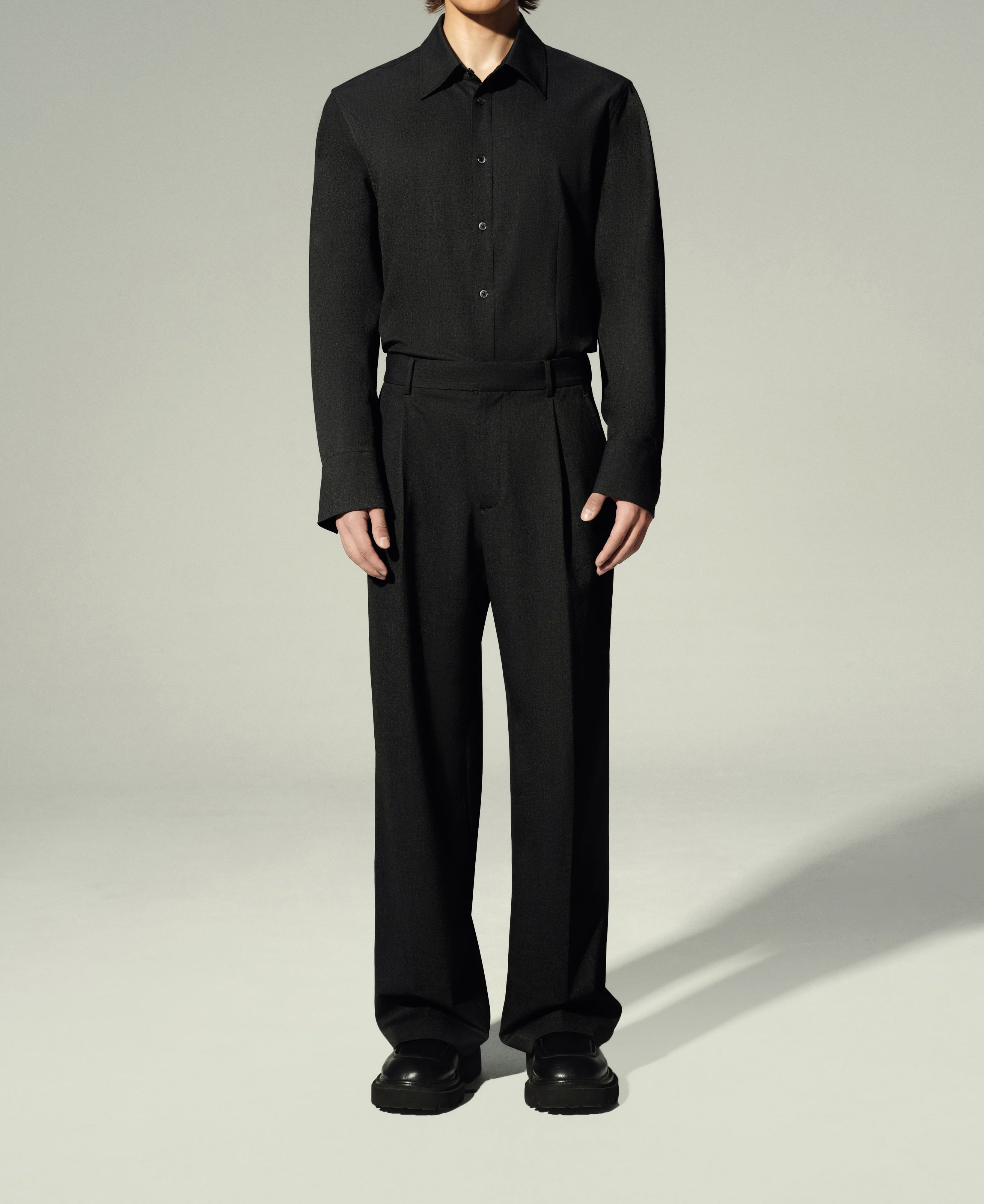 Long-Sleeve Shirt (Dark Heather/Khaki)