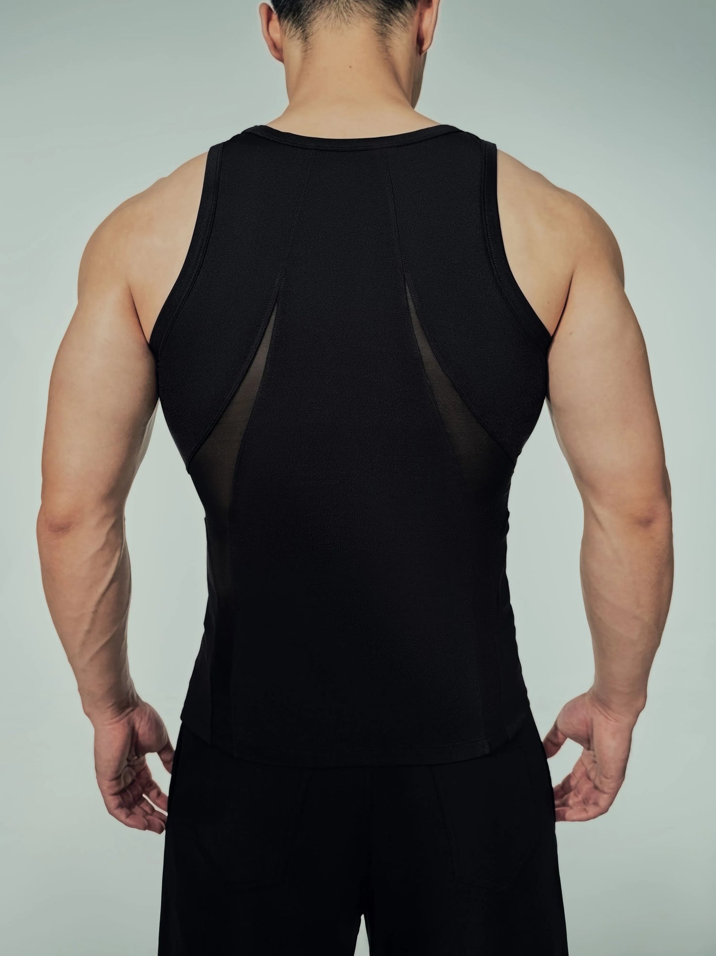 Mesh Panel Sport Vest（Black）