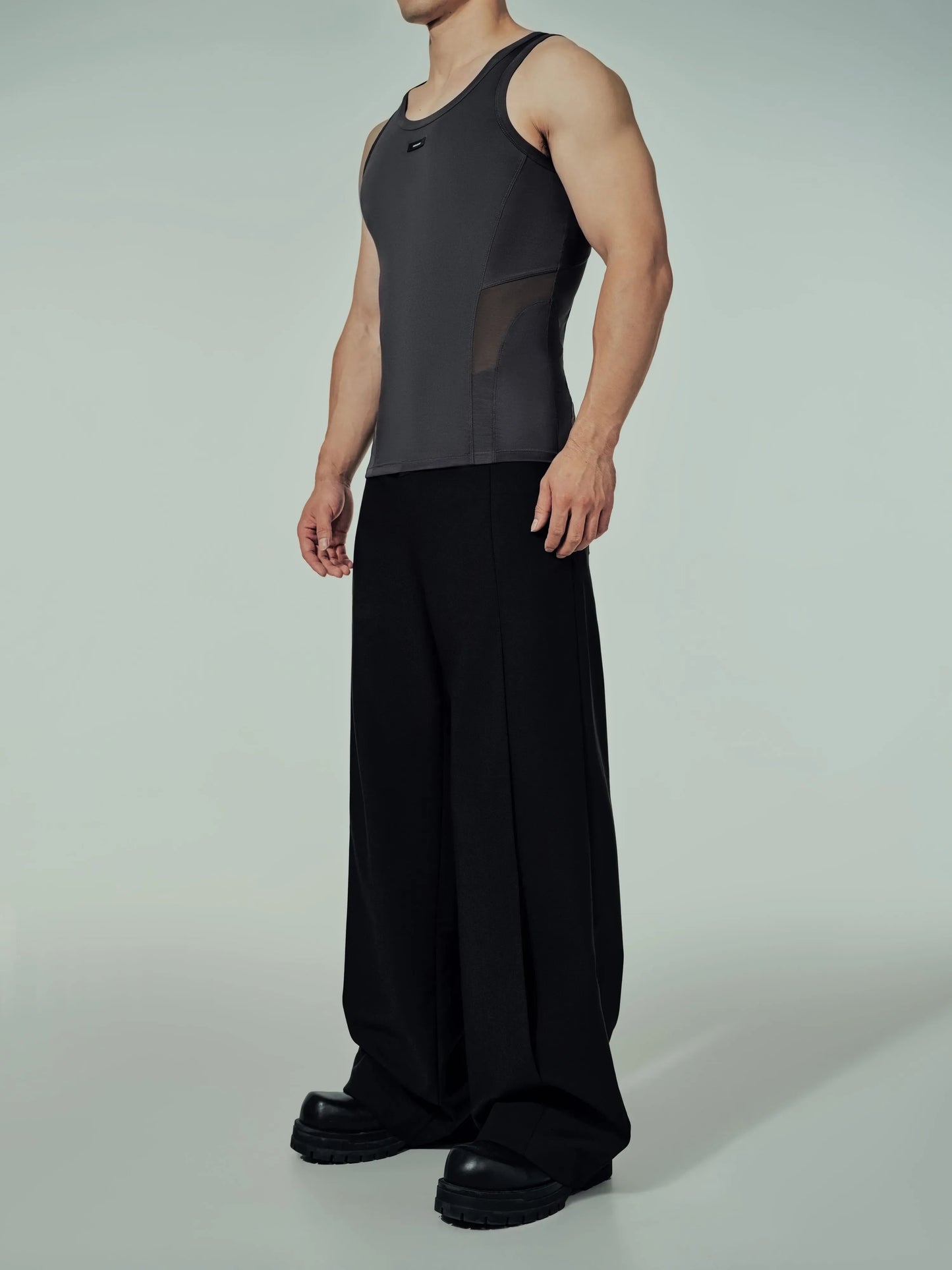 Mesh Panel Sport Vest （Dusk Grey）