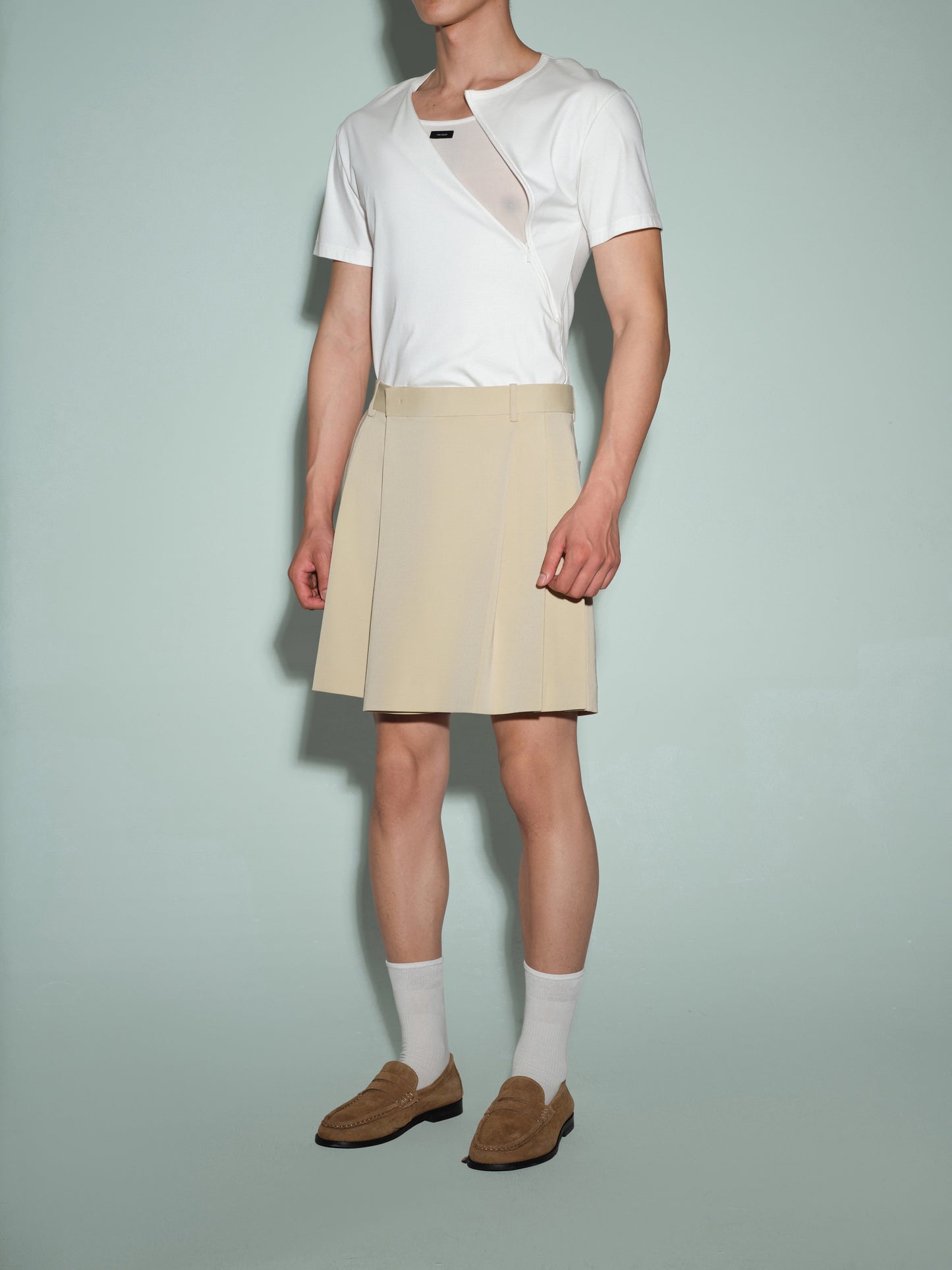 Pleated Bermuda Short