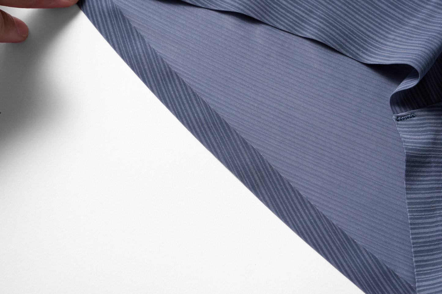 Satin-Striped Icy Silk Trunk (Mercury Mist*2)