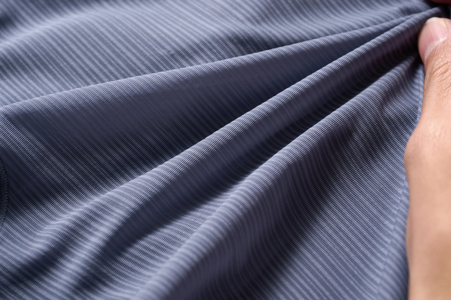 Satin-Striped Icy Silk Trunk (Mercury Mist*2)