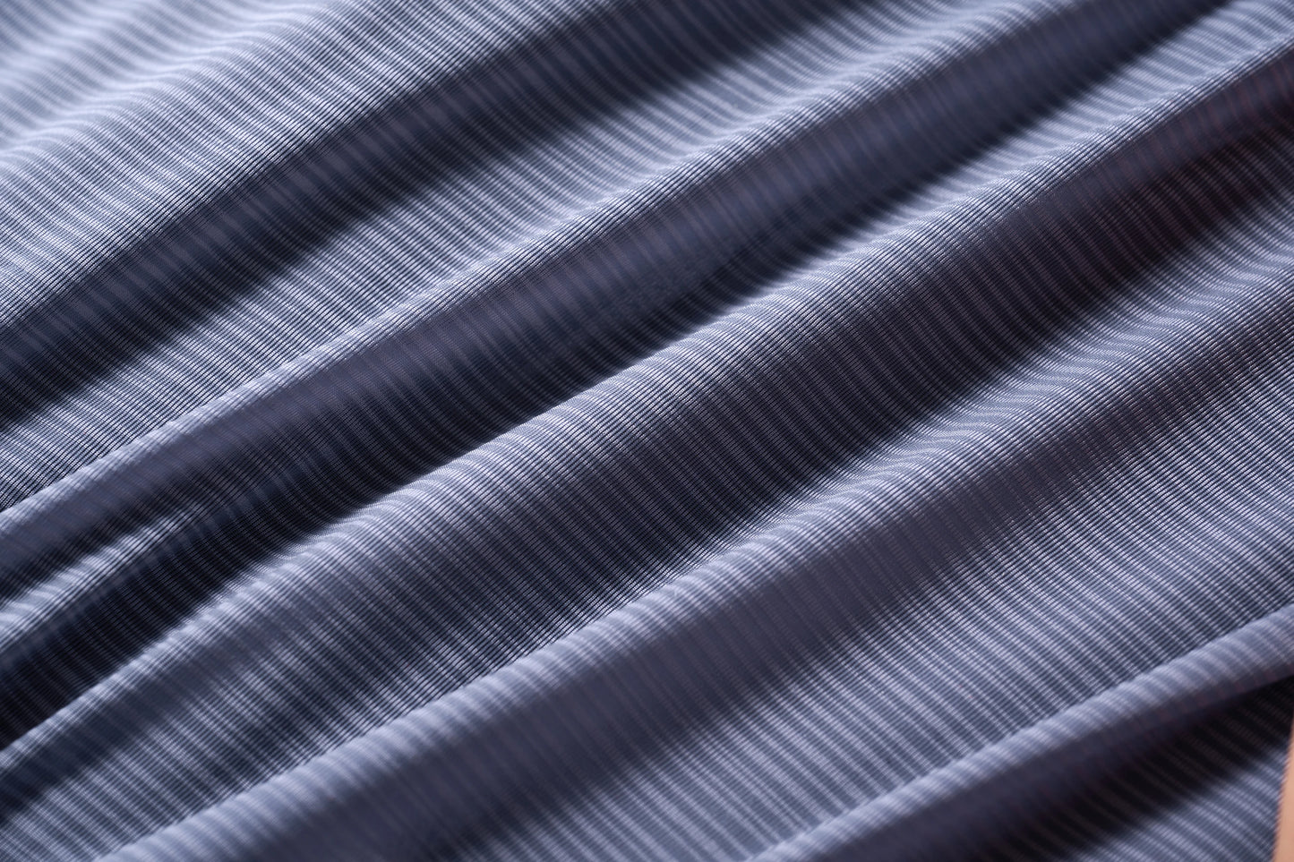 Satin-Striped Icy Silk Trunk (Mercury Mist*2)