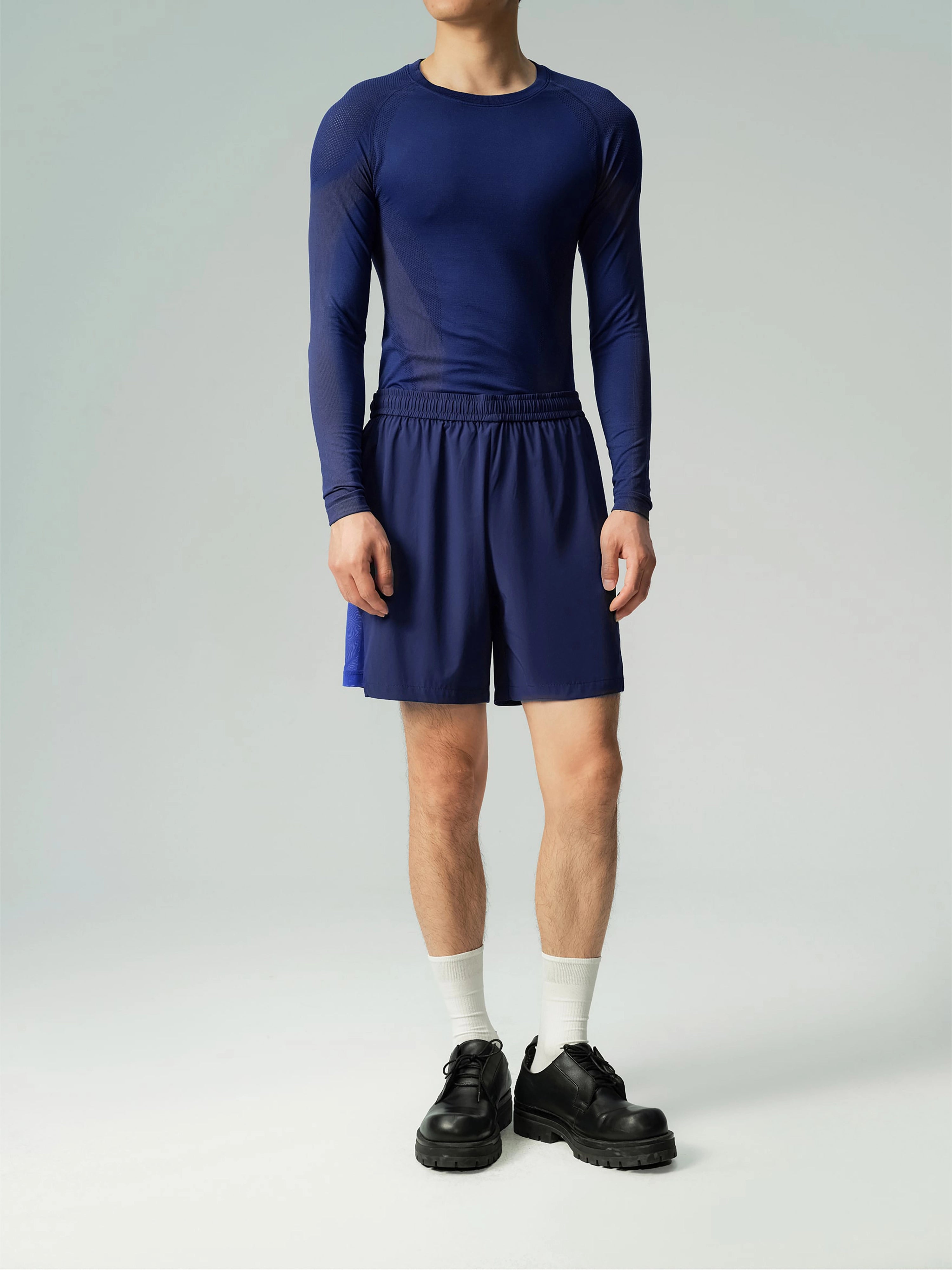 Seamless Knit Long-Sleeve