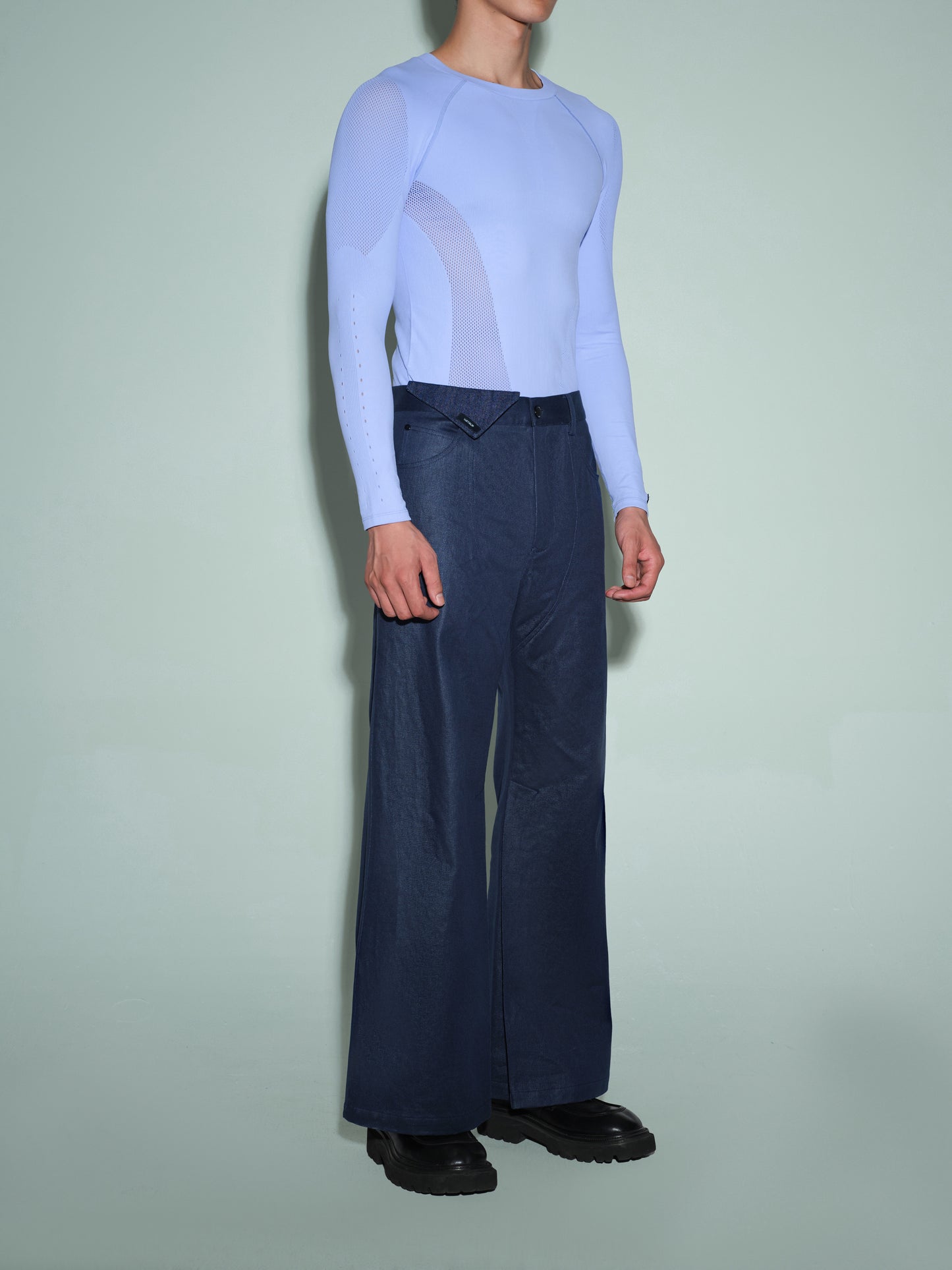 Seamless Openwork Long Sleeve Top (Icy Gleam Blue & Grape Violet Brown)
