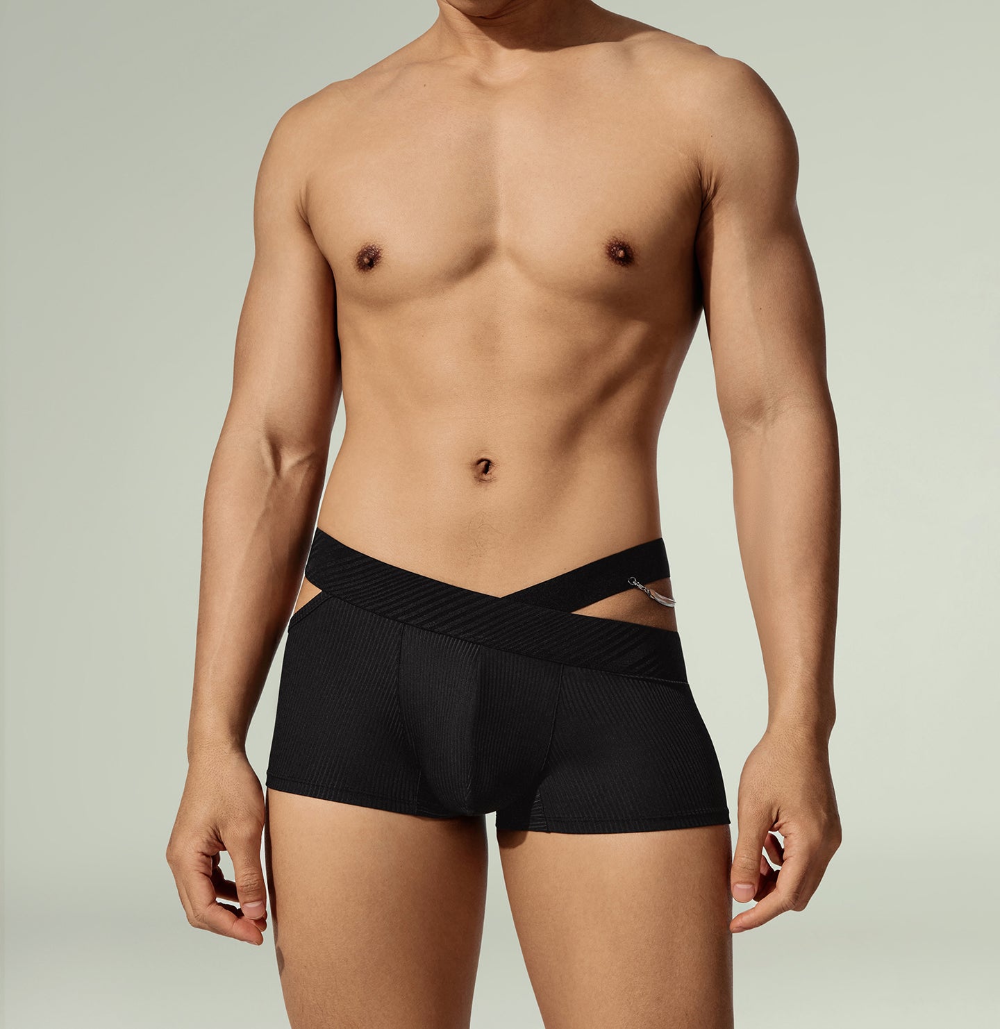 Sustain Series - Adjustable Chain Trunk