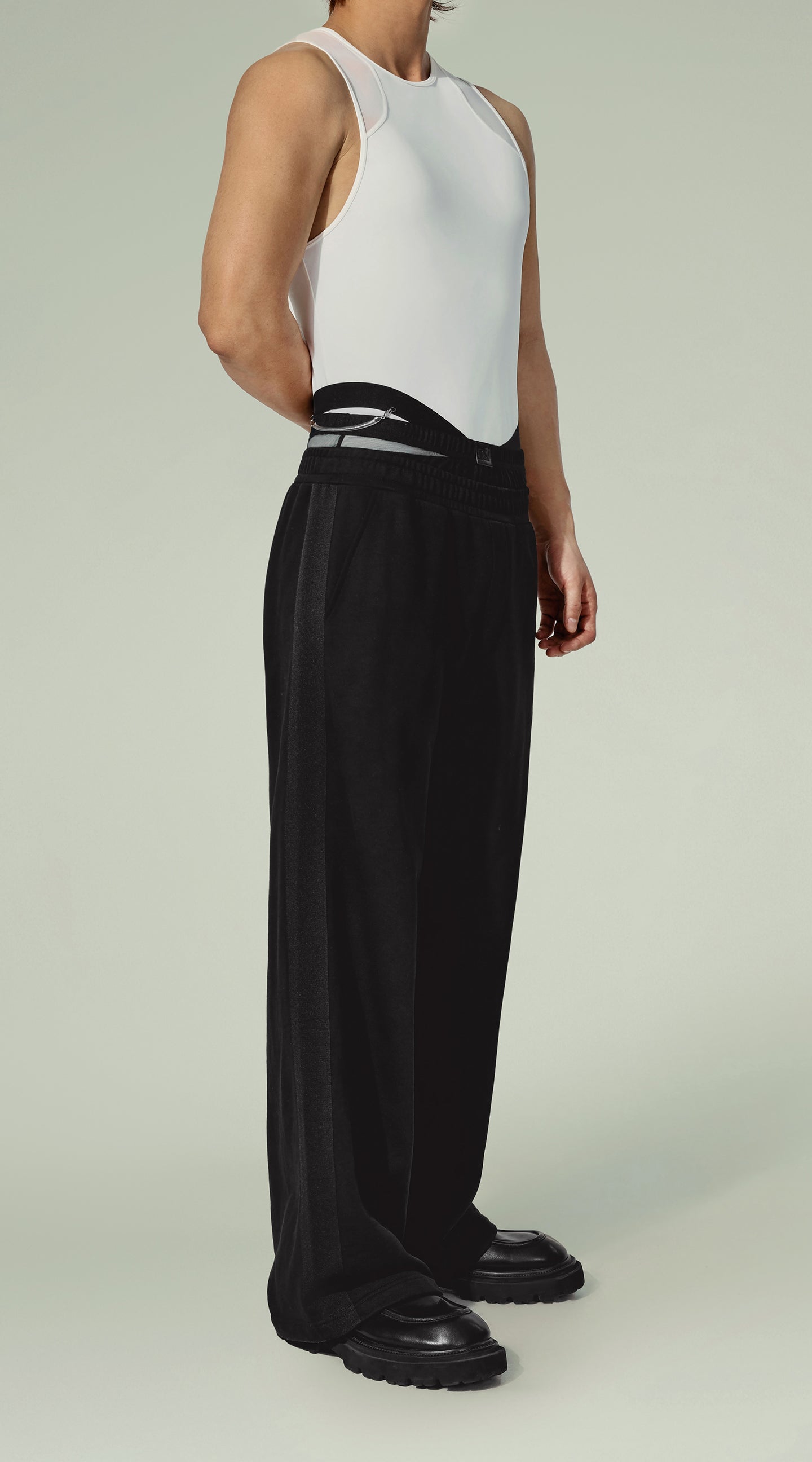 Sustain Series - Adjustable Chain Trunk