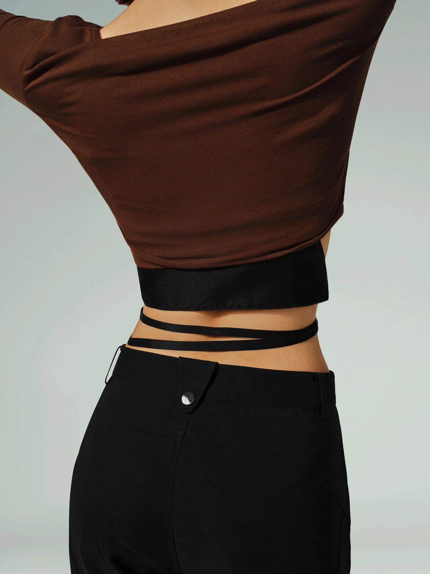 Sustain Series - Crisscross Straps
