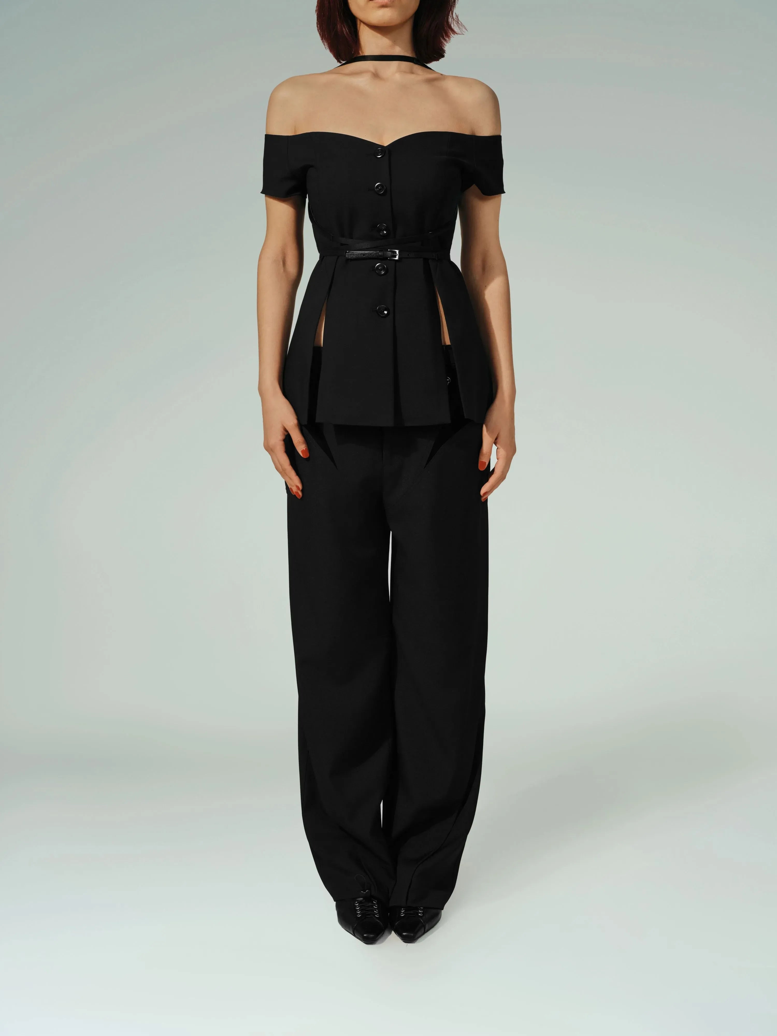 Sustain Series - Crisscross Straps