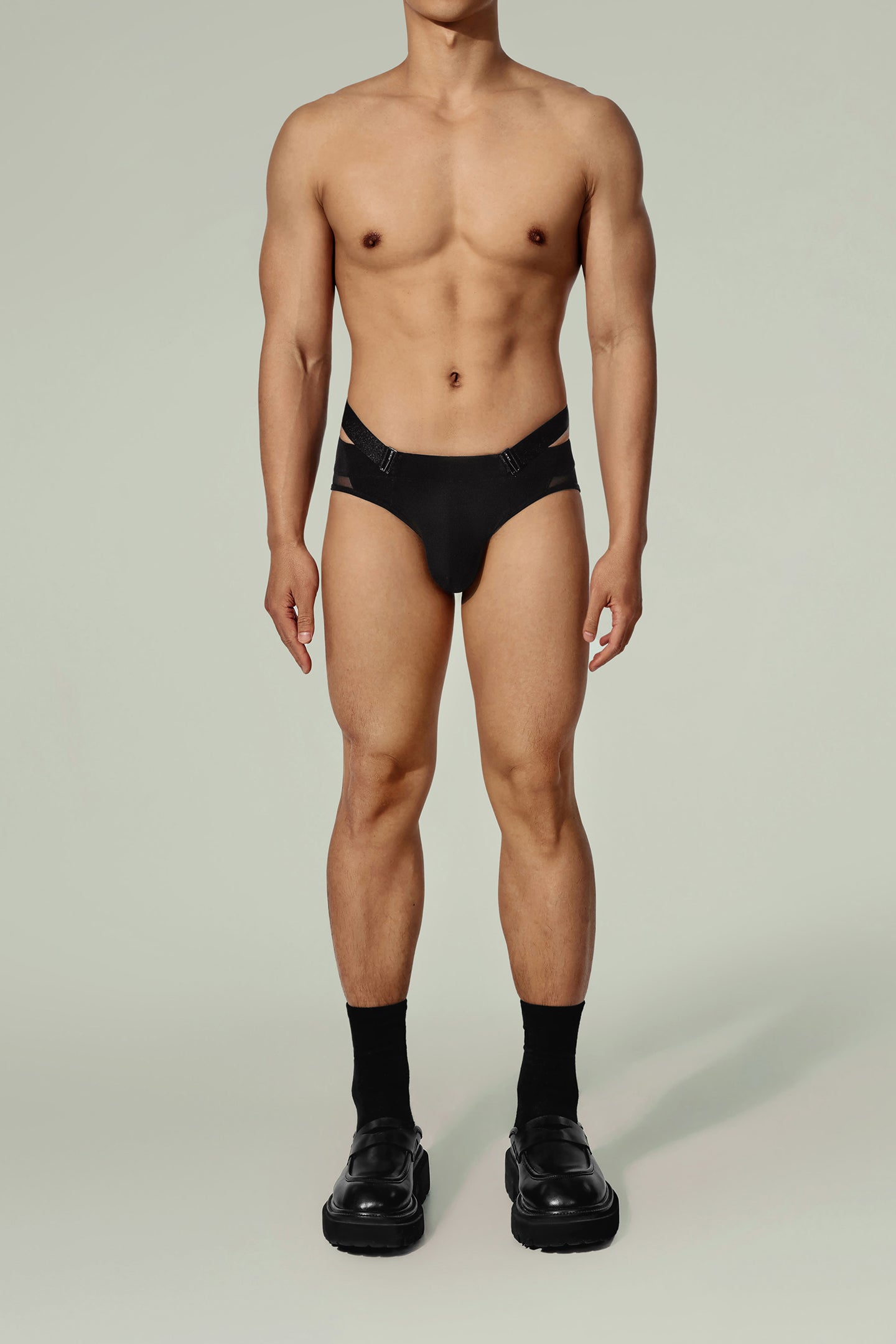 Sustain Series - Partial Band Brief & Mesh Band