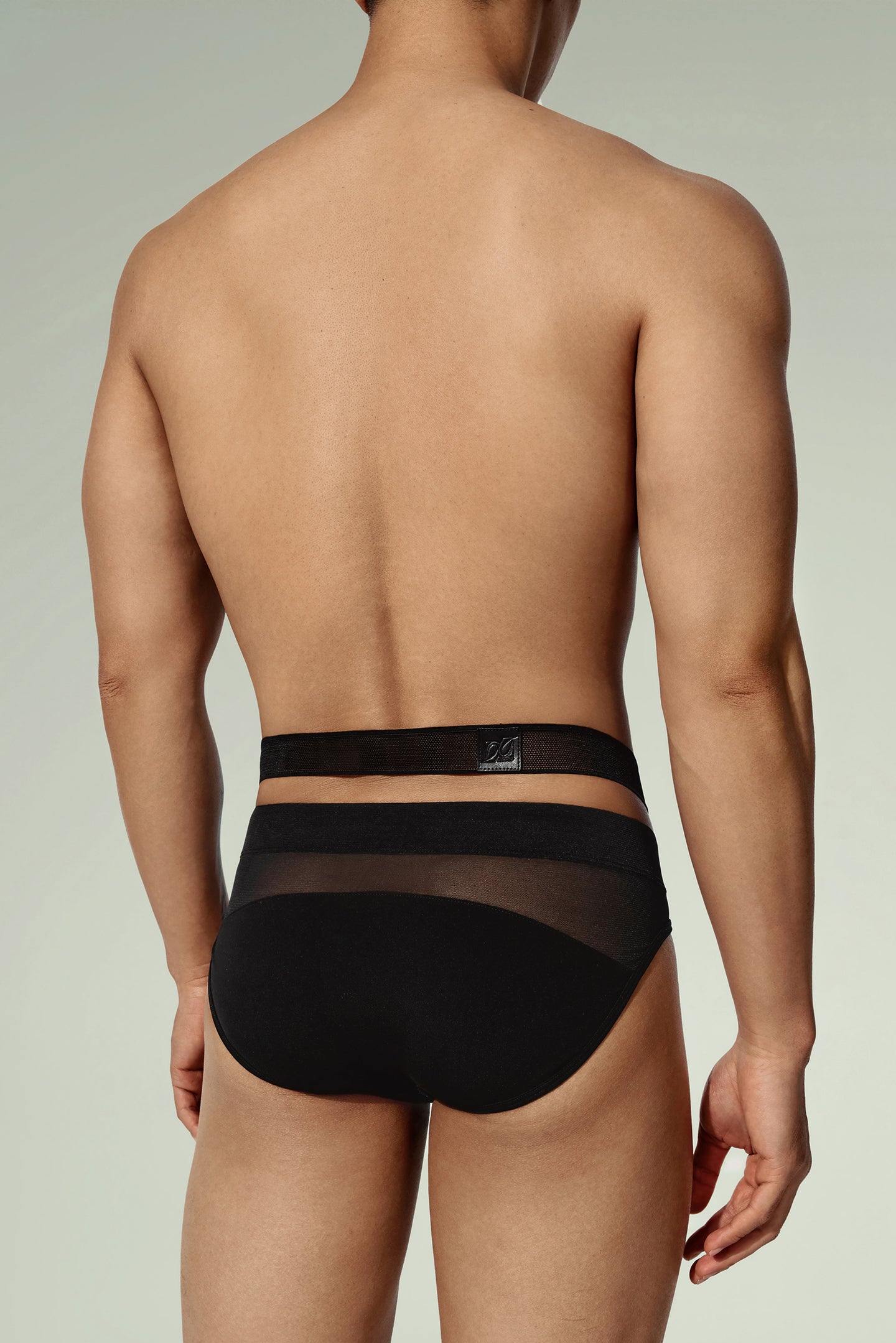Sustain Series - Partial Band Brief & Mesh Band