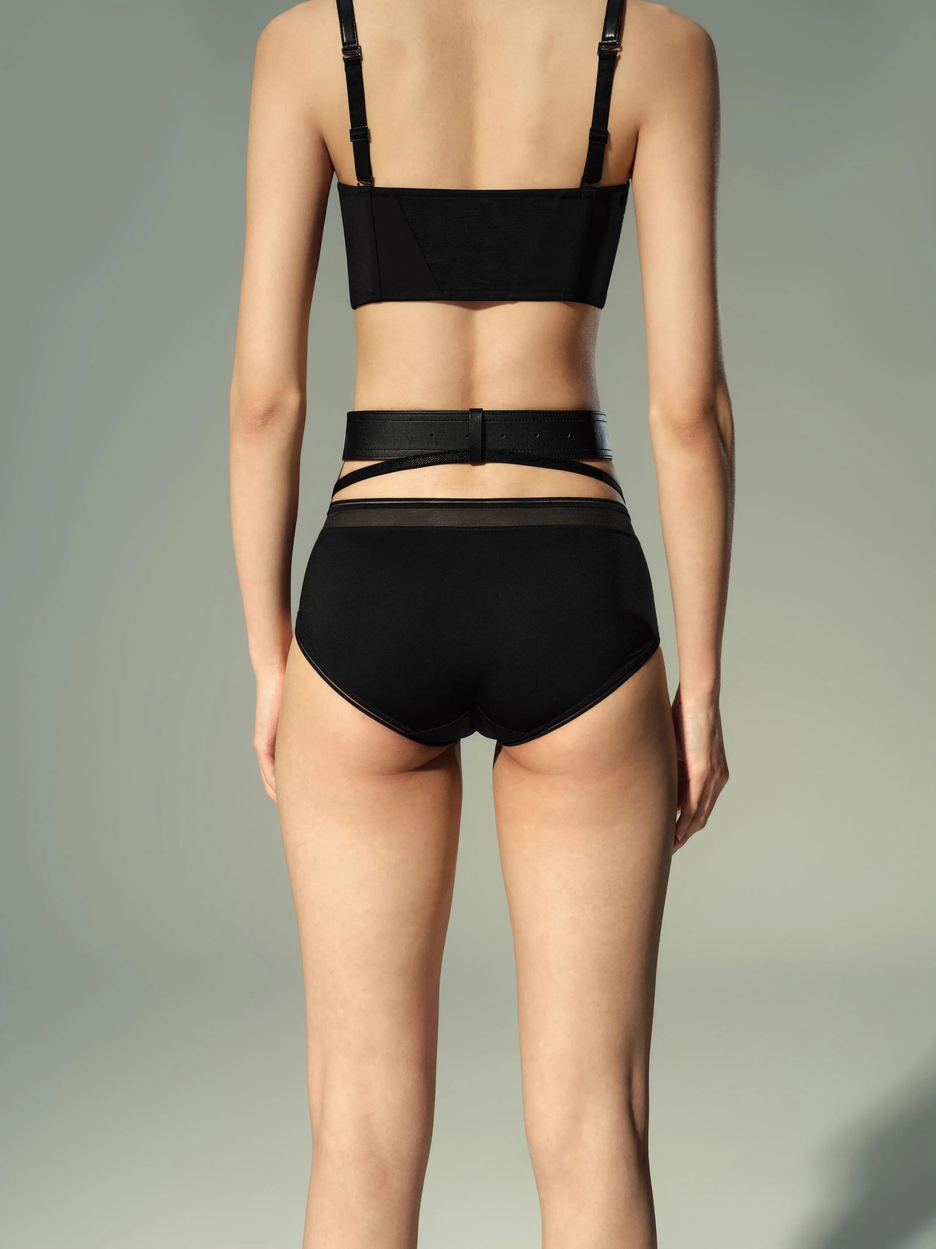 Convertible Strap Bralette & Faux Fur Bra Accessory Set