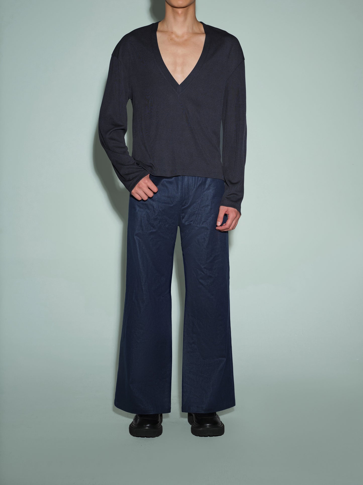 V-Neck Knitted Overshirt