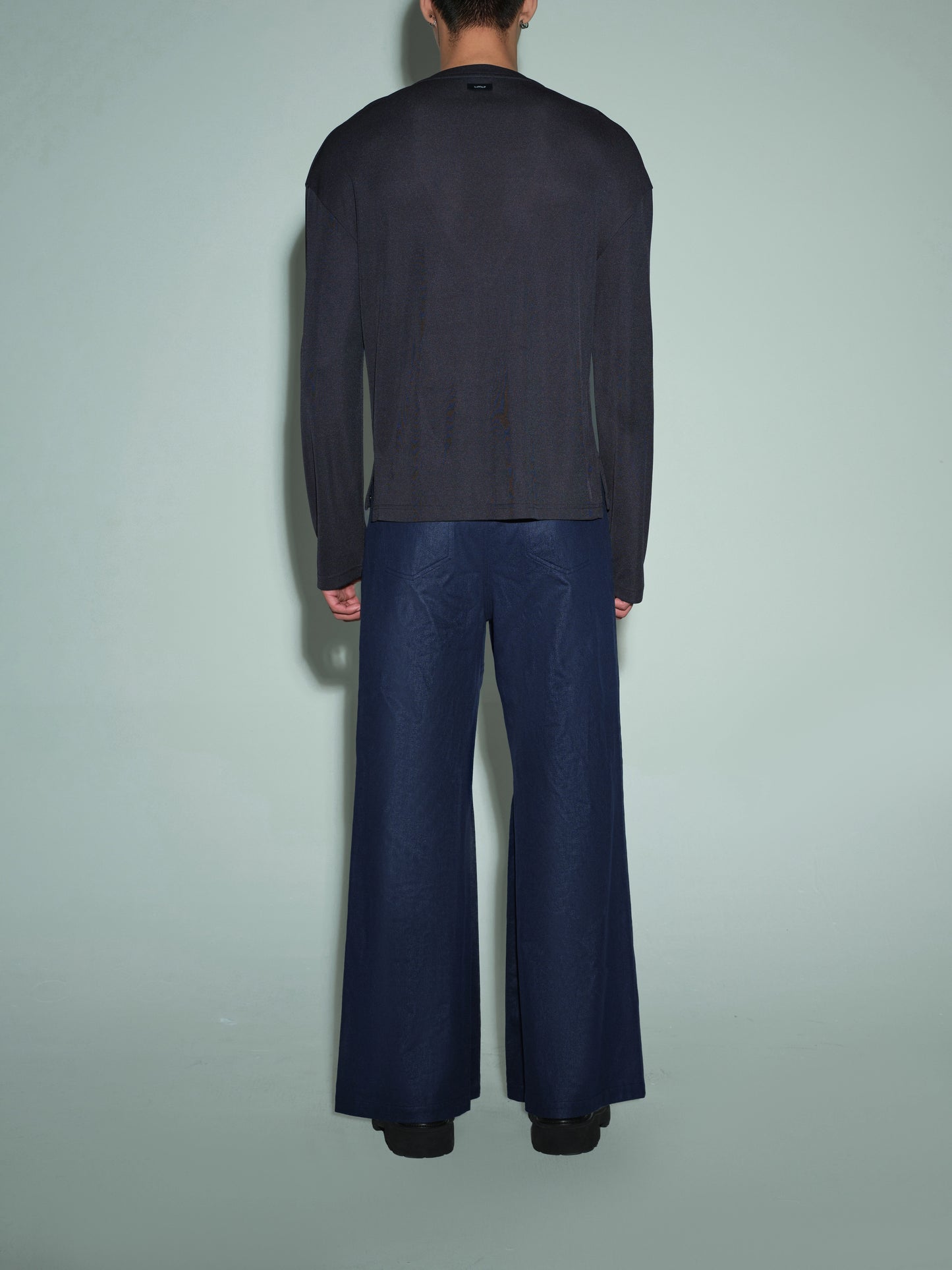 V-Neck Knitted Overshirt